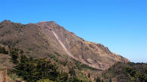 Hiking Mount Unzen - Rekall in Japan