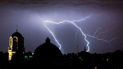 What Is Thundersnow Why It Happens And Latest Uk Weather Forecast As