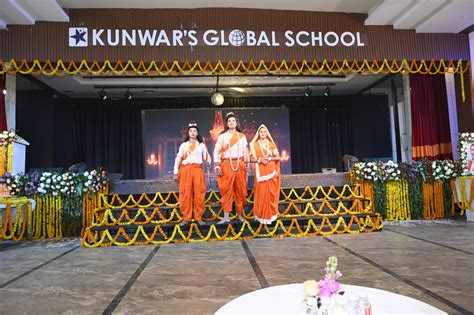 Governor Anandiben Patel Attends Annual Function Of Kunwar Global