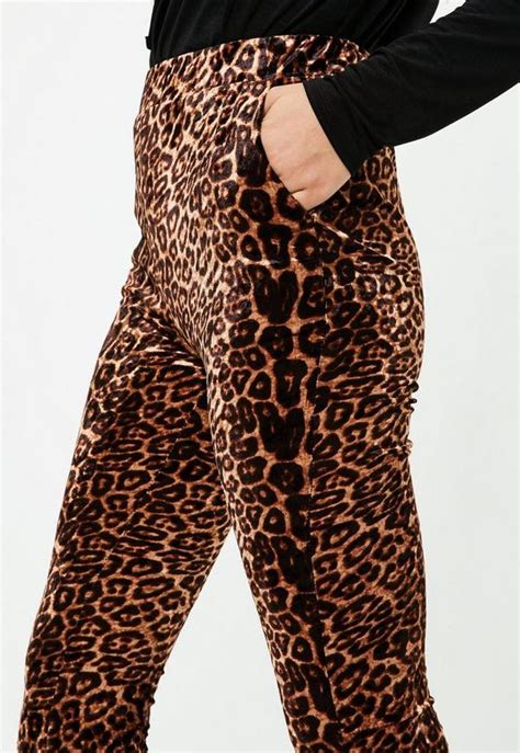 Brown Leopard Print Velvet Trousers Missguided