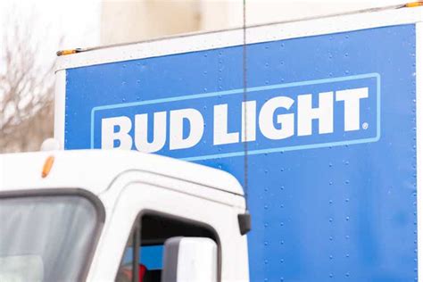 AB InBev stock slide amid Bud Light backlash ‘overdone’ - Citi (NYSE ...