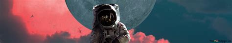 Astronaut : moon on earth 4K wallpaper download