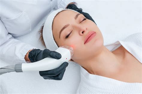 Erbium Laser Hēbē Skin Health