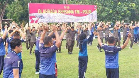 Peringati Hut Ke Bhayangkara Polres Bangka Olahraga Bersama Tni