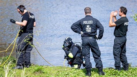 Polizei Erh Lt Hunderte Hinweise Zu Vermisstem Arian Aus Bremerv Rde