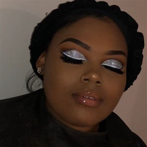 Follow Itsjadabby For More💗💮 In 2020 Glitter Makeup Looks Black Girl Makeup Girls Makeup