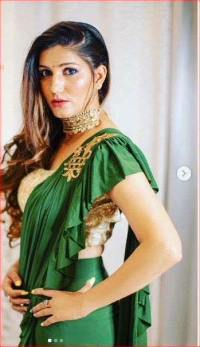 Sapna Chaudhary Set Instagram On Fire In A Green Sari See Her Picture