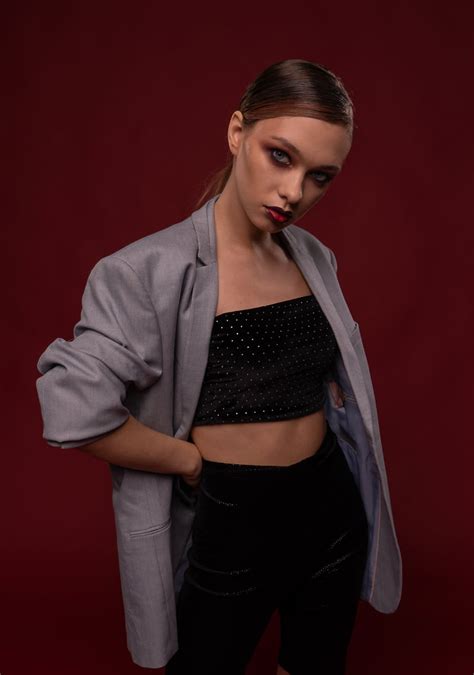 Photo by Анжелла Антоновская @antonovskayart, Людмила Разумова, Юлия ...