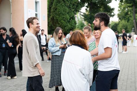 Gala T N Rului Actor Hop Ziua De Concurs August Foto