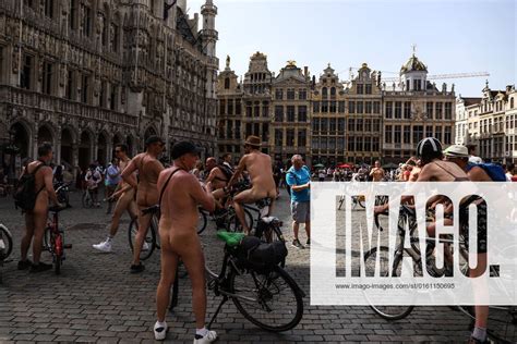 Belgien Naked Bike Ride In Br Ssel Imago