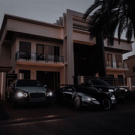 Pin De Izzy Em Aesthetic Rich Lifestyle Casas Luxuosas Casas