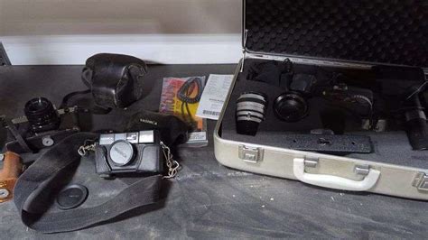 Lot Of Vintage Film Cameras Accessories Dixon S Auction At Crumpton