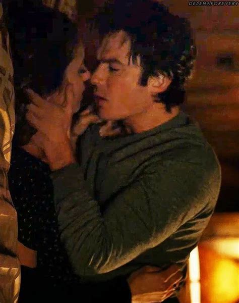 Elena And Damon Delena Vampir Bilder The Vampire Diaries