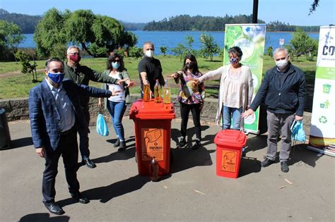 Programa De Reciclaje De Aceite Toma La Sart N Por El Mango De Essbio