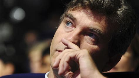 Excuses De Montebourg Florence Woerth Qui Se D Siste De Ses