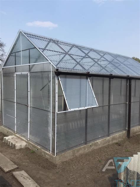 Коньковый профиль для профилированного поликарбоната Suntuf Greca 76 ...