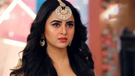 Watch Prathna Protects Naag Naagin Video Online Hd On Jiocinema