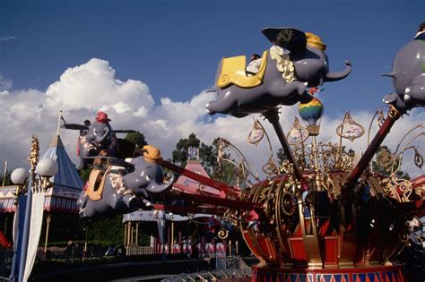 Dumbo Ride at Disneyland: Things You Need to Know