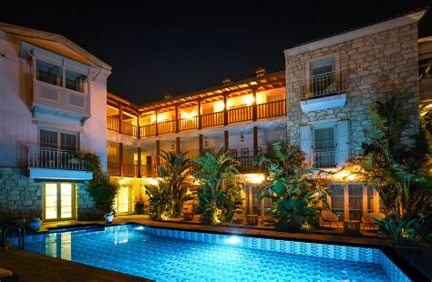 havuz agrovela hotel