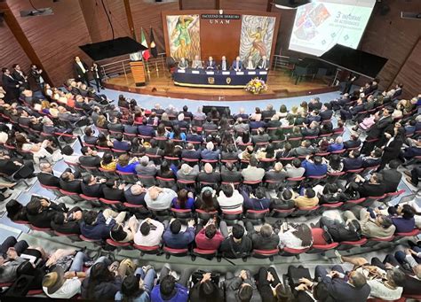 Facultad de Derecho on Twitter Transmisión EnVivo del Tercer Informe