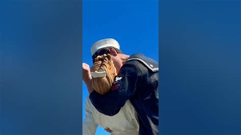 The Kissing Statue At San Diego California Uss Midway Museum Youtube