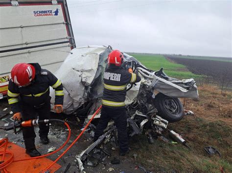 Nc Un Ofer Cov Snean Ucis De Un Camion Sc Pat De Sub Control We