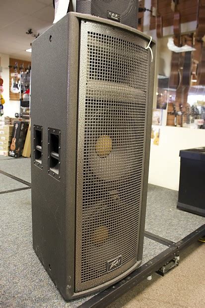 Peavey QW-4F speaker pair | Reverb