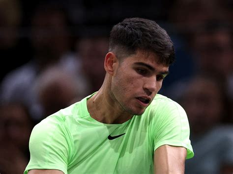 Safiullin stuns world No.2 Alcaraz