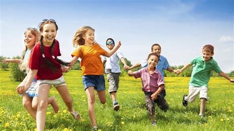 Beneficios De Jugar Al Aire Libre Para Los Niños Club Ricardo Palma