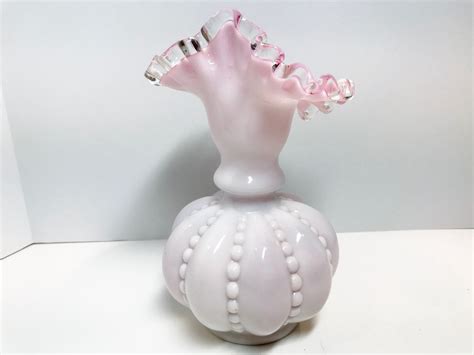 Gorgeous Pink Fenton Vase White Pink Ruffled Vase Silvercrest Fenton