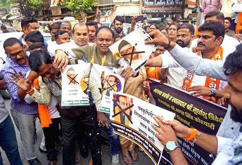 Nagpur Shiv Sena Uddhav Balasaheb Thackeray Workers Protest