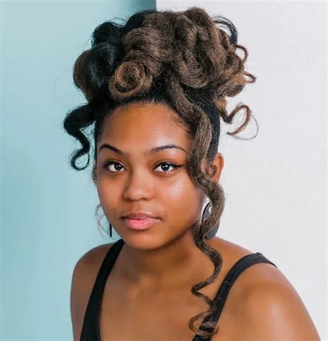 30 High Bun Hairstyles for Black Women