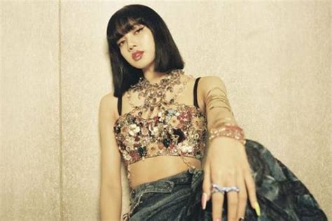 Lalisa Manoban Net Worth - Is She The Richest Among The Blackpink Girls