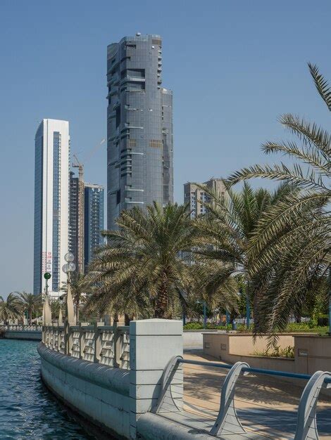 Premium Photo | Corniche and beach of abu dhabi