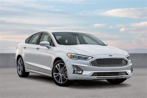 2020 Ford® Fusion Sedan Photos Videos Colors And 360° Views