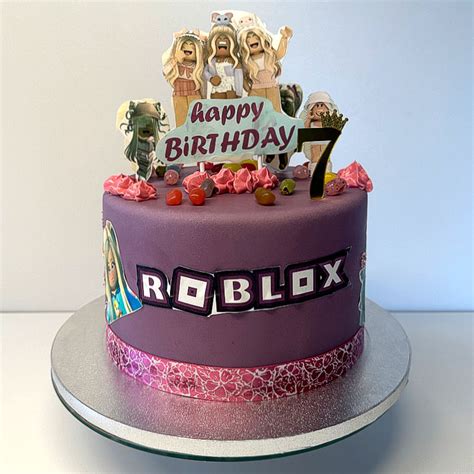 Roblox Torten für Mädchen zum Geburtstag - Eva Torten
