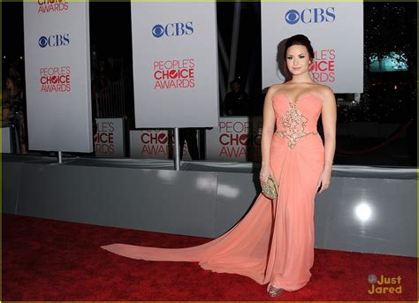 Demi Lovato Peoples Choice Awards 2012 Photo 454846 Photo