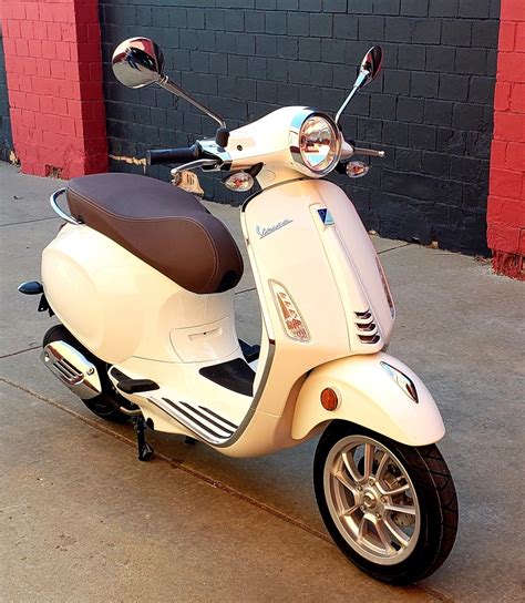 New Vespa Primavera V Scooter In Denver V Erico Motorsports