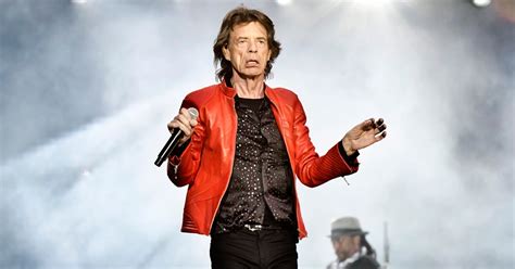 Mick Jagger Shows Off Dance Moves After Heart Surgery: Watch