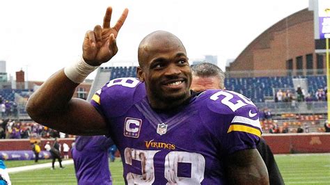 Minnesota Vikings Adrian Peterson Texted Support To New York Giants