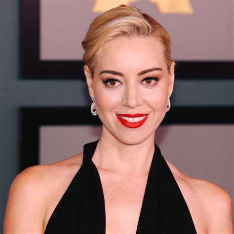 Aubrey Plaza Debuts New Blonde Hair