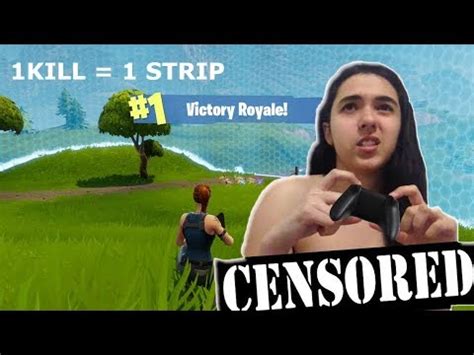 1 KILL REMOVE 1 CLOTHING PIECE COMPLETELY OFF Fortnite Gameplay