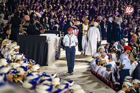 📸 من حفل تخريج طلبة الكليات العلمية بجامعة السلطان قابوس لأن كل فرحة