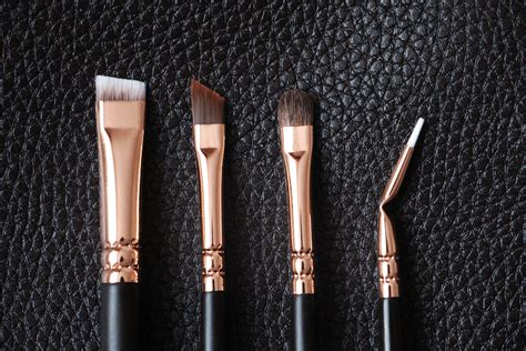 Le Kit De Pinceaux Pour Les Yeux Rose Golden De Zoeva The Pr Insider