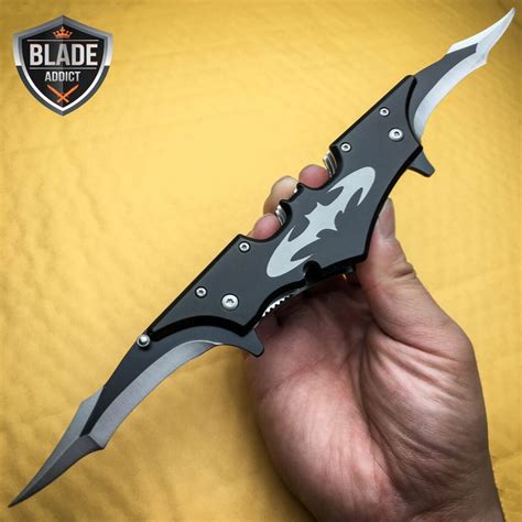 115 Dark Knight Rises Assisted Spring Batman Dual Blade Folding Knife