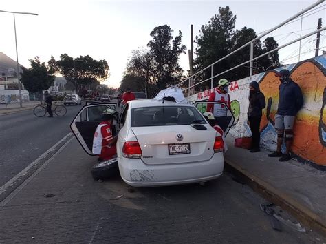 Bache Provoca Accidente En Santa Rosa Y Deja Mujeres Heridas Nvi