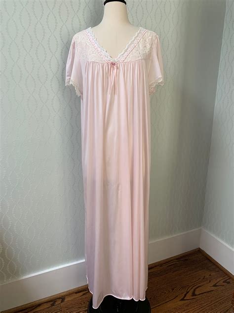 Vintage Pink Vanity Fair Nightgown Size Large By Purpleirisvintage On