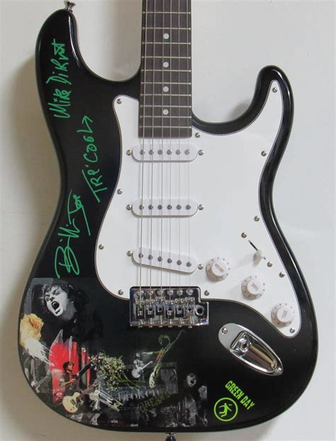 Green Day Autographed Guitar Etsy Green day Guitar Tré cool