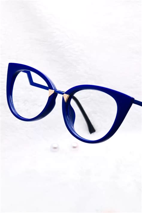 97320 Cat Eye Blue Eyeglasses Frames Leoptique