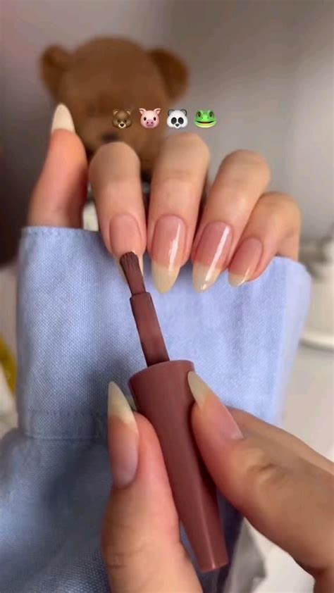 Pin Von Kelly Cormack Auf Minimal Nails Art In 2024 Nägel Inspiration